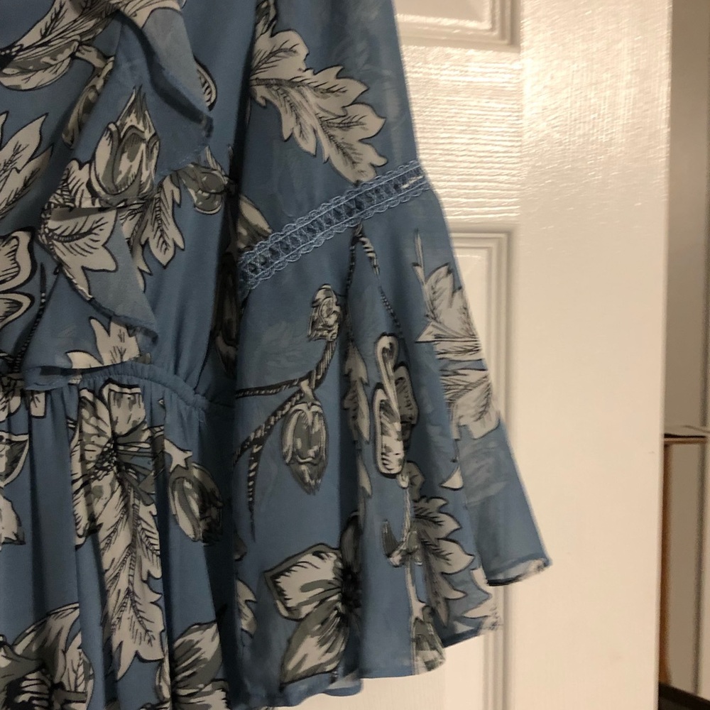She & Sky dress - Picture 4 of 8